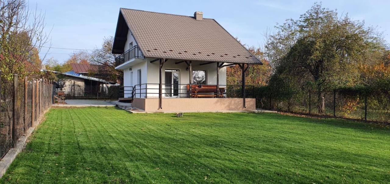 Green Nest Băneşti Esterno foto